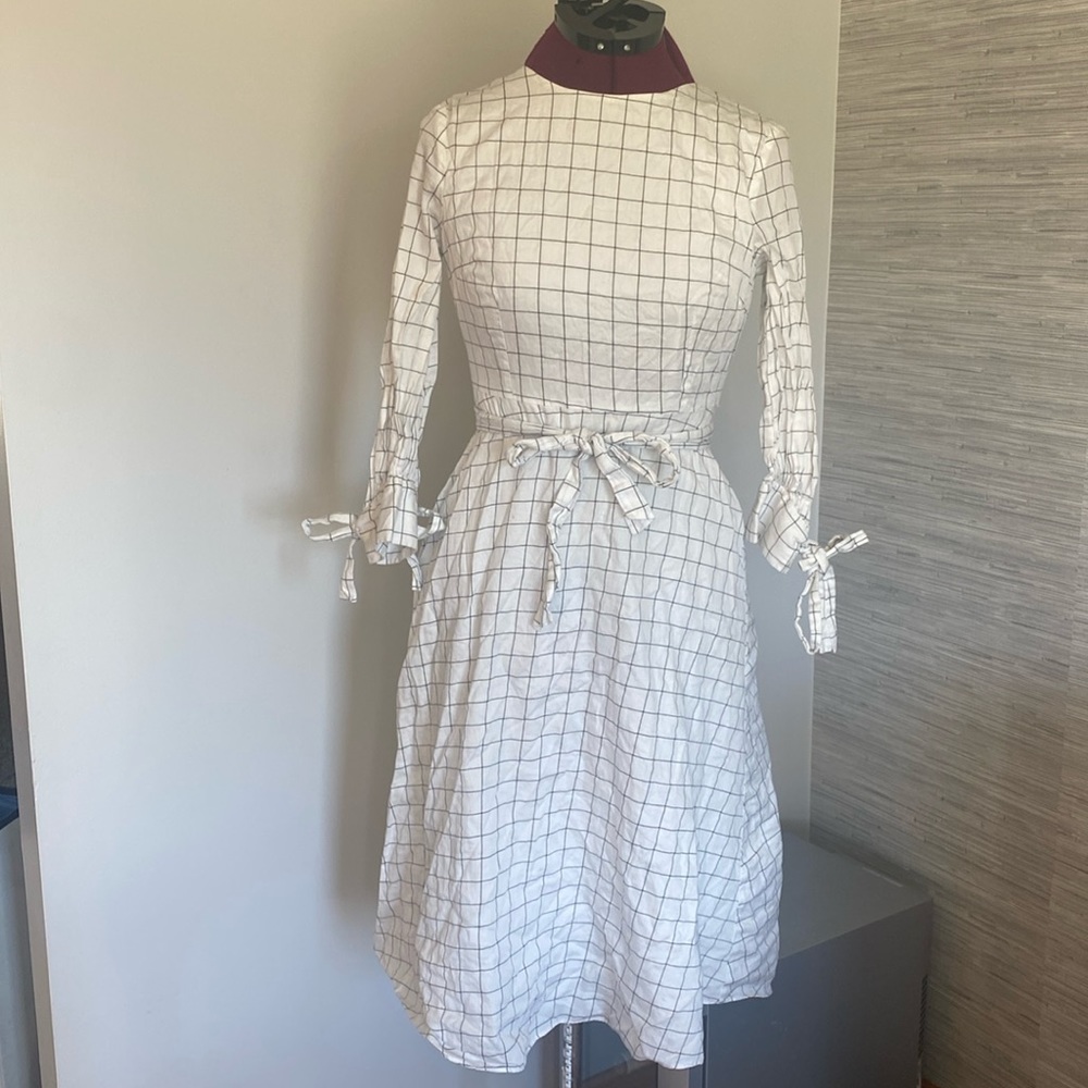 Who What Wear White and Black Cotton Dress (Size XS)